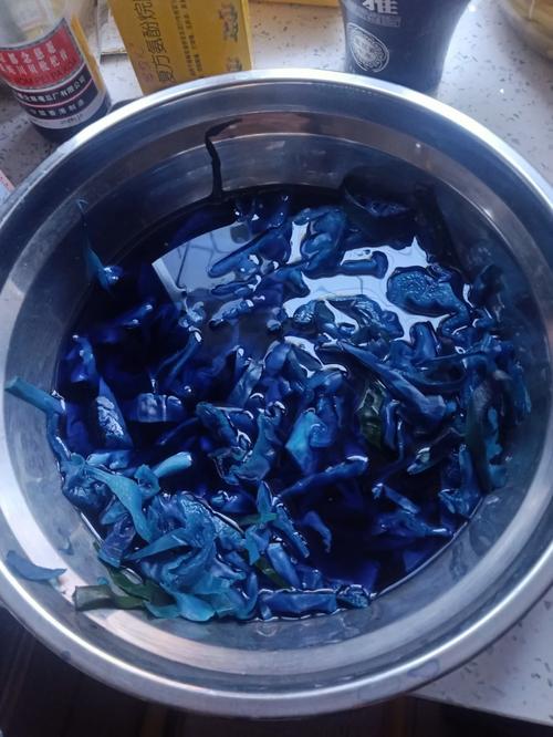 蓝色榨汁蔬菜有哪些？蓝色蔬菜汁水是用什么汁榨成的