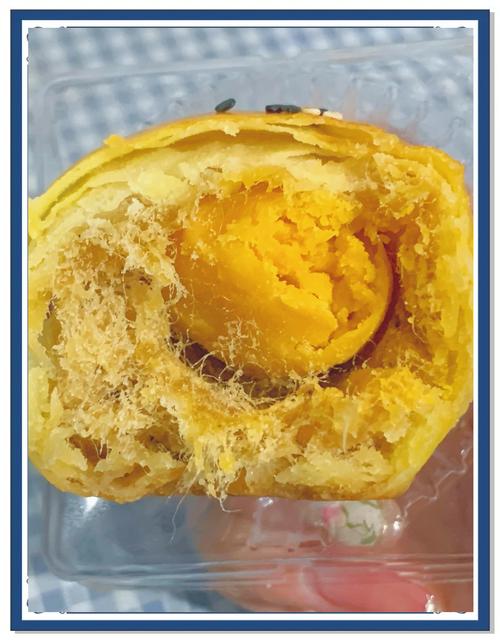 蛋黄酥烤完软软的原因?蛋黄酥烤久了是不是很硬