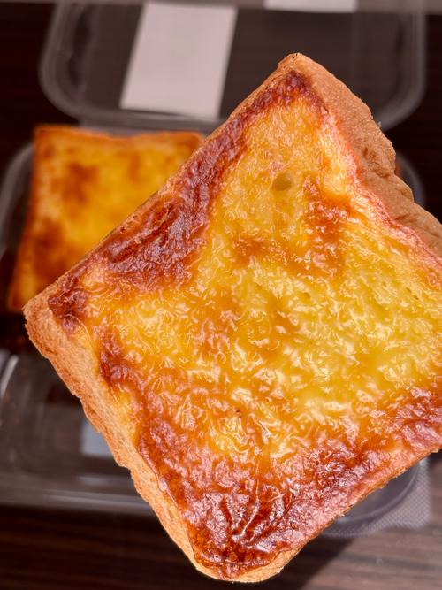 烤芝士面包片怎么做好吃？烤面包片 芝士