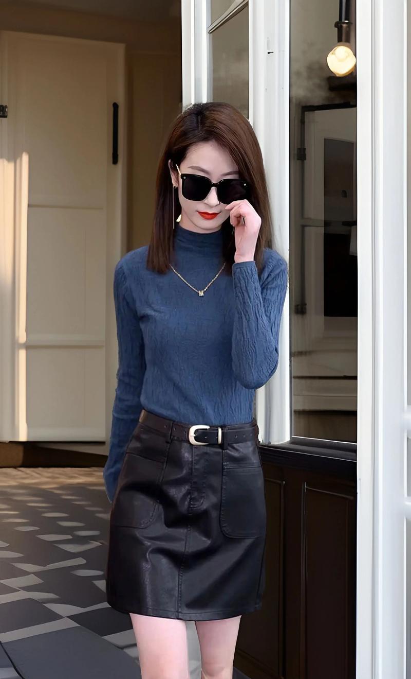 皮裤配裙子好看吗?皮裤搭配裙子