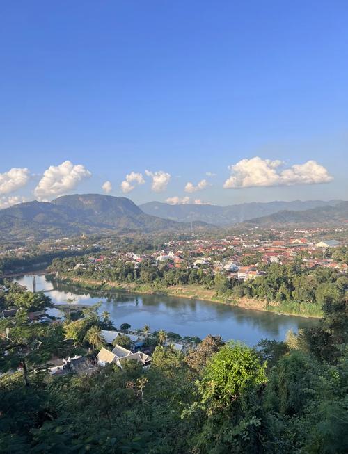 琅勃拉邦在哪个国家附近？琅勃拉邦自然风光优美,地域文化独特