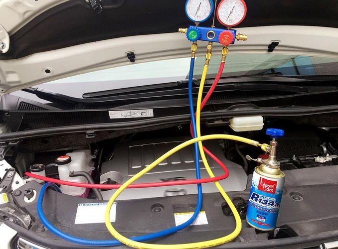 汽车冷媒怎么加注油？汽车冷媒怎样加