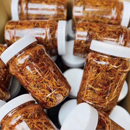 韭菜根怎么腌好吃呢？腌韭菜根的做法视频