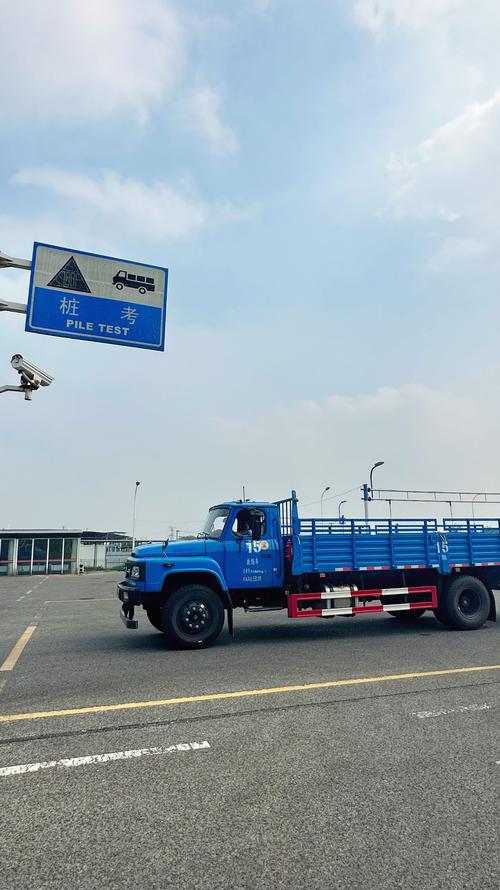 考科三用什么车考？科三考什么车型