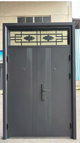 穷人家的门是什么门？穷人家是什么样子