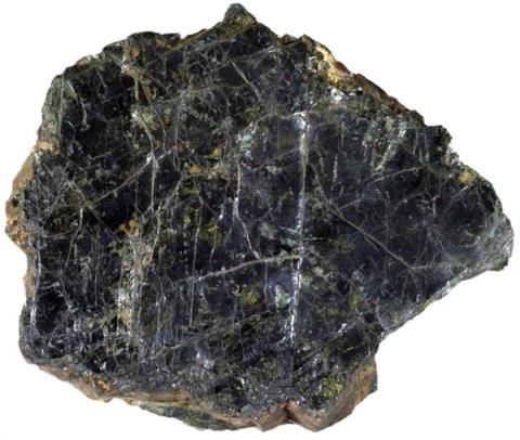 我国严格管制:稀土元素钇疯狂涨价1500%!没它造不了芯片(图3)