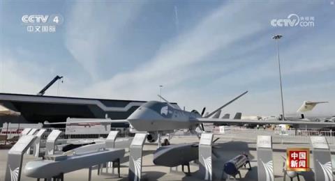 卫星俯瞰迪拜航展：快来找找我们的6.2吨翼龙-X无人机(图2)