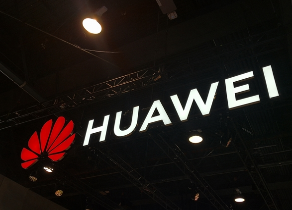 小鹏销量破纪录后 最赚钱的竟然不是卖车(图13)