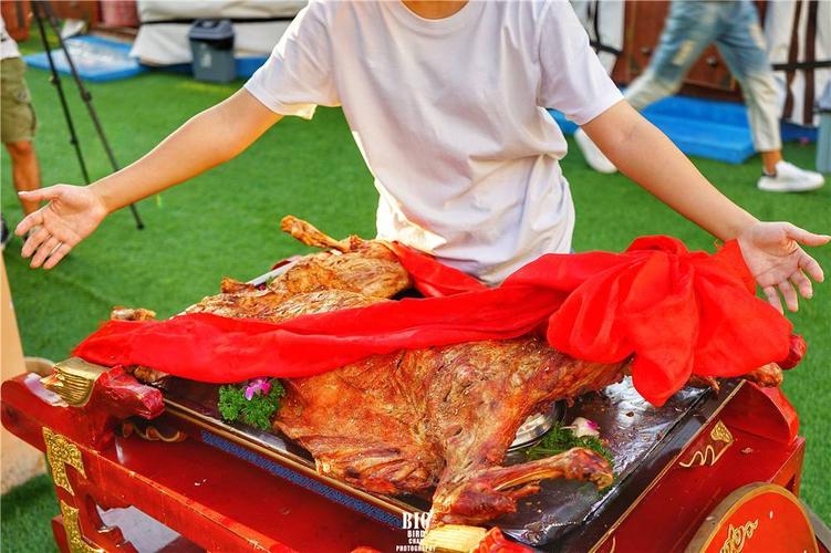 烤全羊的制作全过程(原创17图)?烤全羊的制作方程和图片