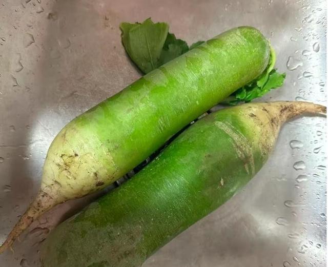 11月,这菜要使劲吃!一降火,二养颜,三润肺止咳,蒸一蒸真鲜呀