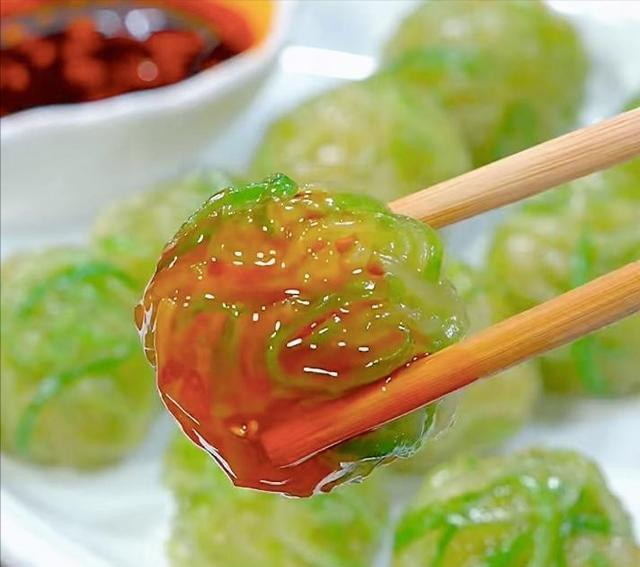 11月,这菜要使劲吃!一降火,二养颜,三润肺止咳,蒸一蒸真鲜呀