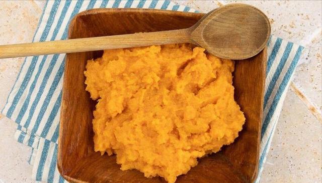 它是“菜中人参”,浑身都是宝,入冬后一次买10斤,强免疫抗衰老