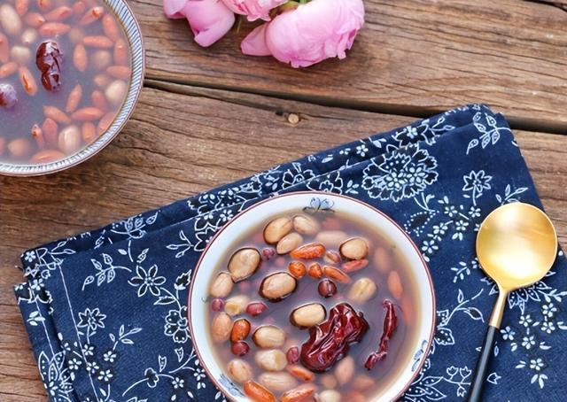 气血足不犯困,好气色都是吃出来的,这3种食物别错过