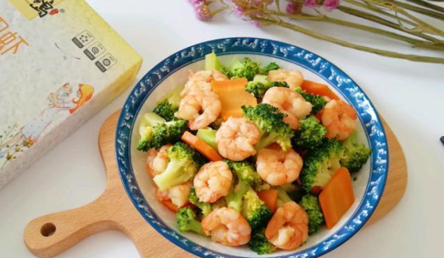 “小雪到,冬来俏”,建议多吃这“冬日4宝”,营养丰富味道好