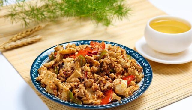 小雪时节,记得吃这“4白”,润燥解乏,正当时