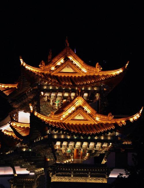 昆明有哪些适合晚上去逛的地方？昆明晚上有什么好去处