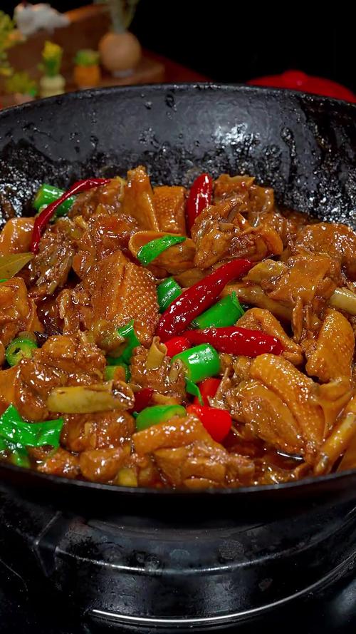 啤酒鸭里面放什么配菜好吃窍门?啤酒鸭里放啥配菜好吃