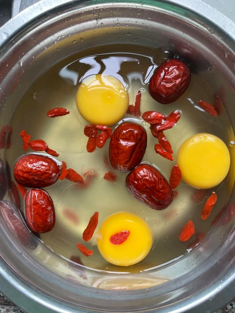 枸杞蒸蛋有什么好处和坏处?枸杞蒸蛋怎么做好吃又嫩