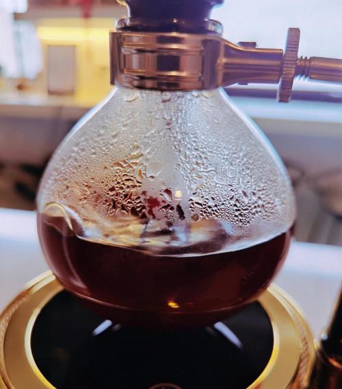 咖啡机煮的咖啡是什么咖啡?咖啡机煮水沸腾吗