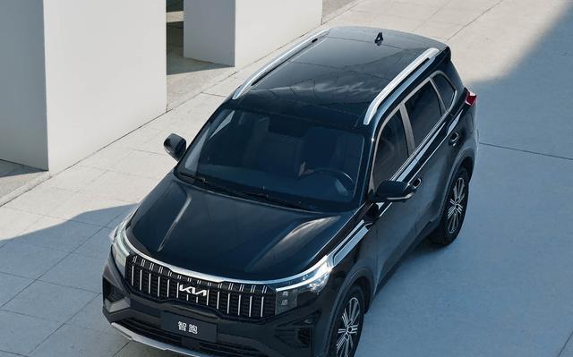 外观别致选起亚智跑出行很吸睛