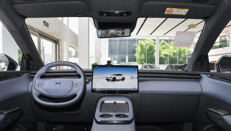 开局高光,却陷入困境,小鹏G7如何破局?