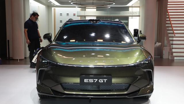 星途ES7 GT亮相广州车展,猎装造型+专属套件,还带激光雷达