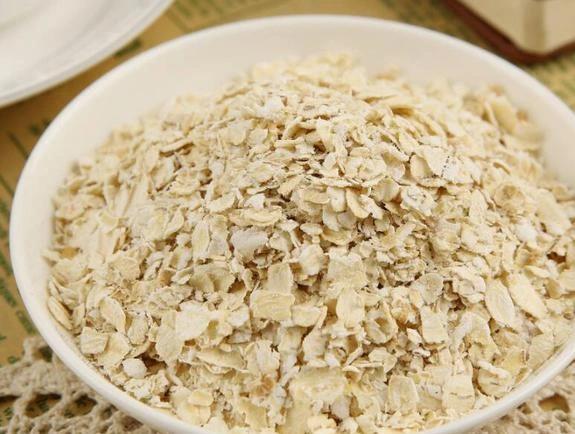 早上没空吃早餐?这款燕麦片又快又营养,你选对了吗?