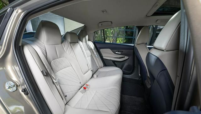 一寸没加,气场翻倍:2026款日产轩逸凭设计显更大气