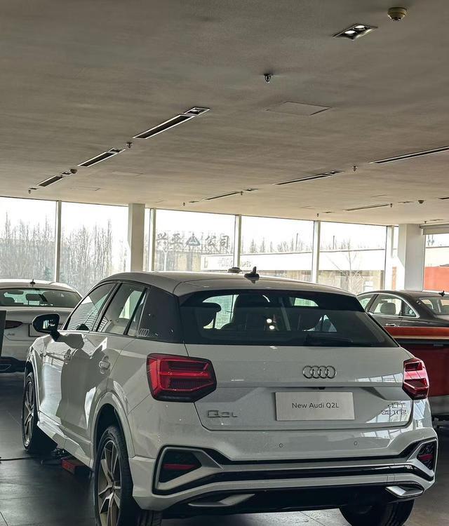 12万多开奥迪!豪华车性价比卷穿天花板,打工人闭眼冲不亏