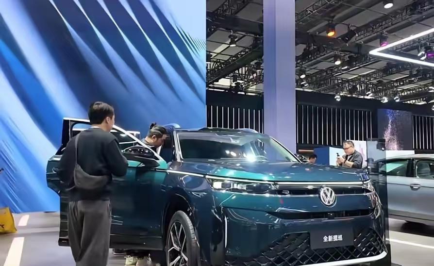 新款大众揽巡亮相广州车展,外观和内饰更新,换装EA888发动机