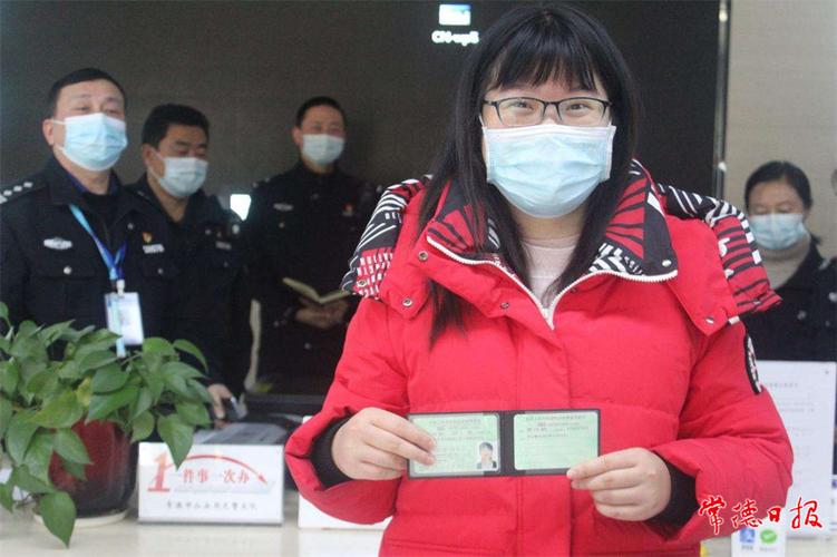 科目三考试带身份证去就可以了吗?？科目三考试必须带身份证吗