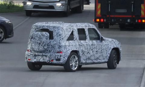 敢卖100万的纯电方盒子 奔驰小G谍照曝光:依旧硬派(图3)