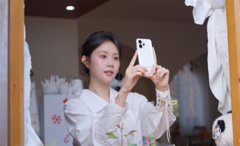 8000mAh电池+骁龙8至尊版 你跟我说这是线下机！(图2)