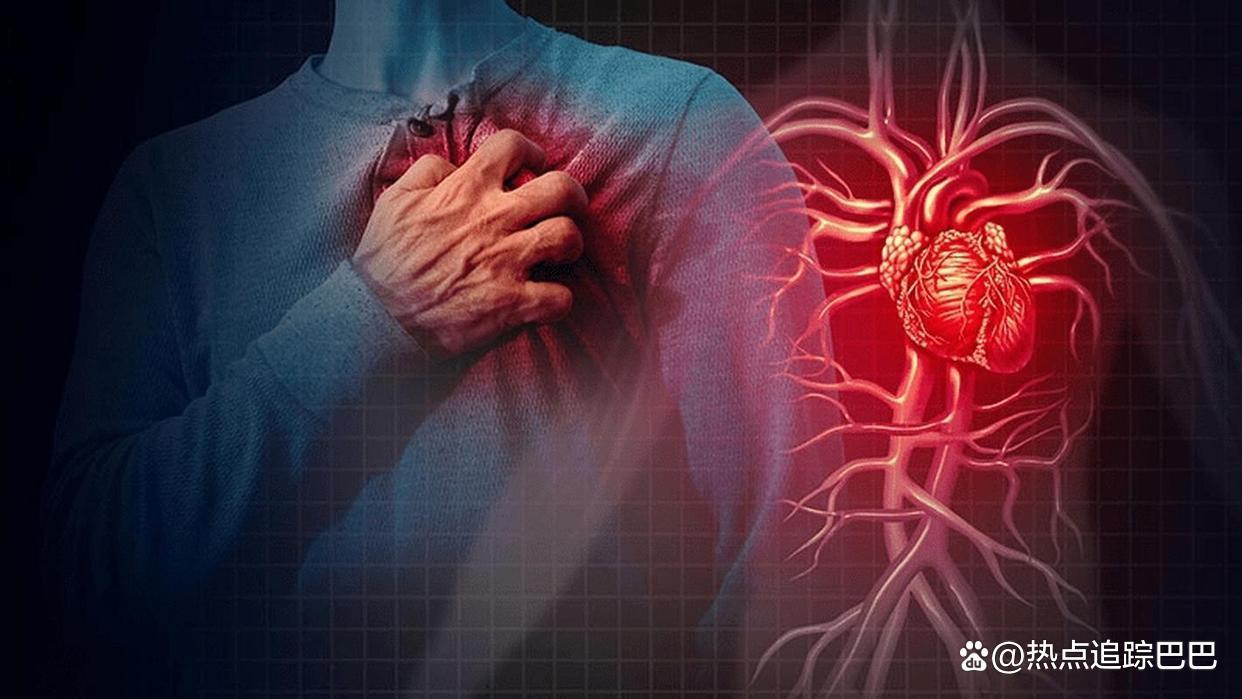 六旬老人做14个单杠大回环突发心梗?网友:没有前兆吗