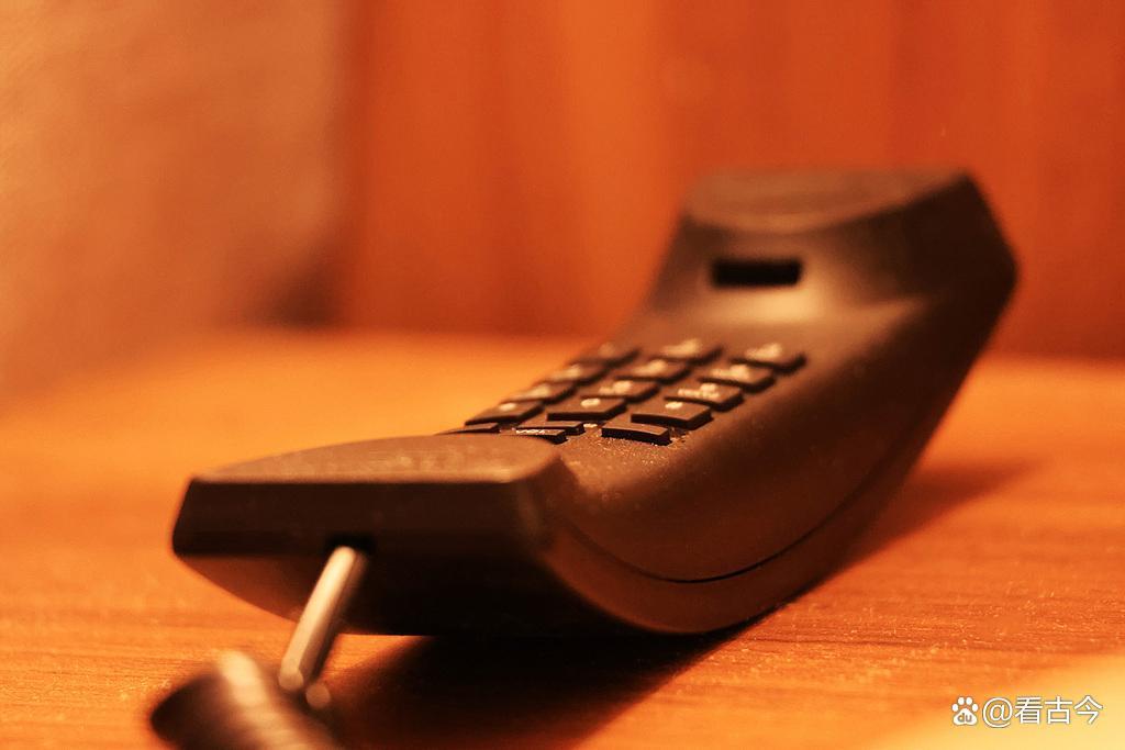 特朗普施压高市早苗别在台湾问题上挑衅中国!