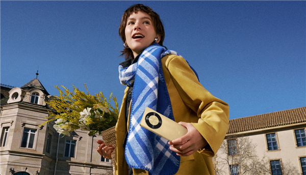 套路深!多位车主称叫救援搭电 结果最后换了电瓶(图2)