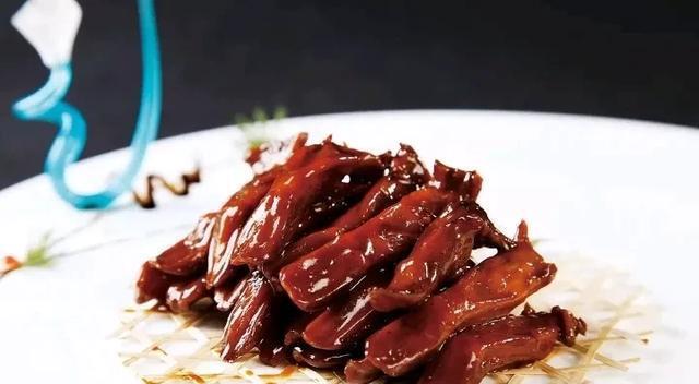 美食界的“四大天王”：舌尖上的奇妙探险与精致享受