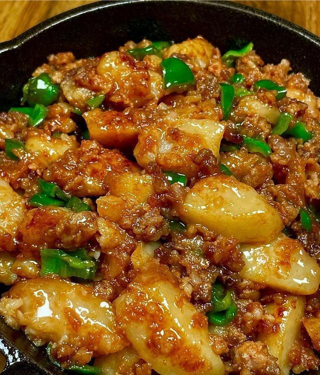 钾是香蕉的18倍，建议中老年：隔天吃一次，腿脚有劲，对肝脏也好