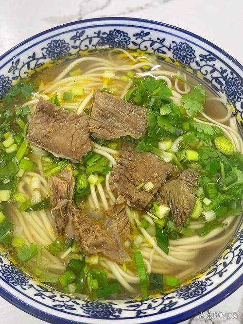 拉面是用冷水和面还是热水和面？家常拉面和面用冷水还是热水