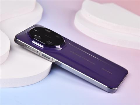 华为Mate80RS非凡大师上手：一部细节体验拉满的大师旗舰(图3)