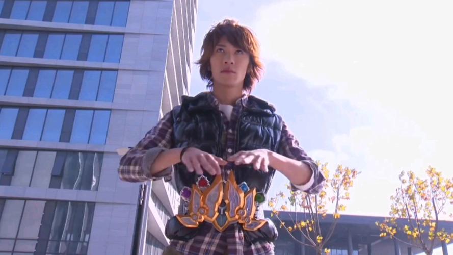 铠甲勇士拿瓦青山打败李子？铠甲勇士拿瓦青山和端木燕单挑的是哪一集