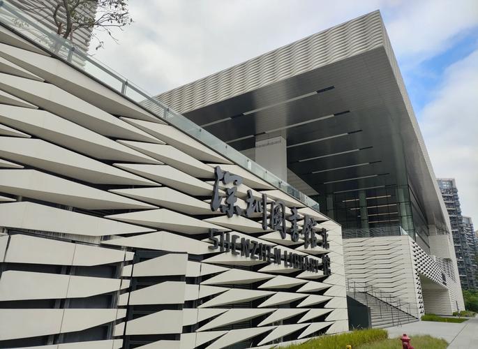 深圳比较出名的美术馆有哪些？深圳有哪些美术馆排行