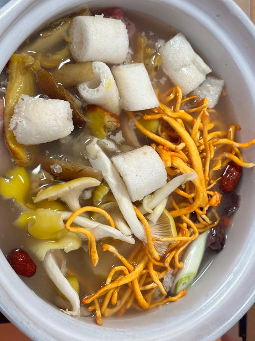 菌汤的食材是什么？菌汤的食材是什么东西