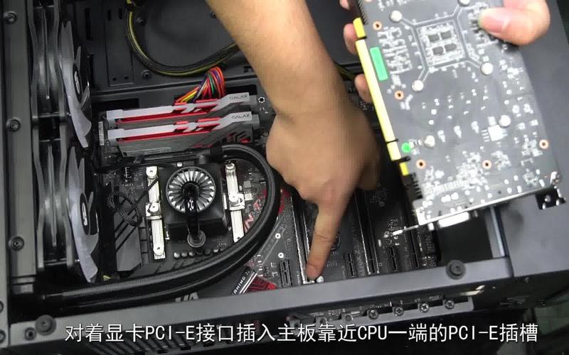 如何用2个显卡组装电脑？需要注意哪些问题？