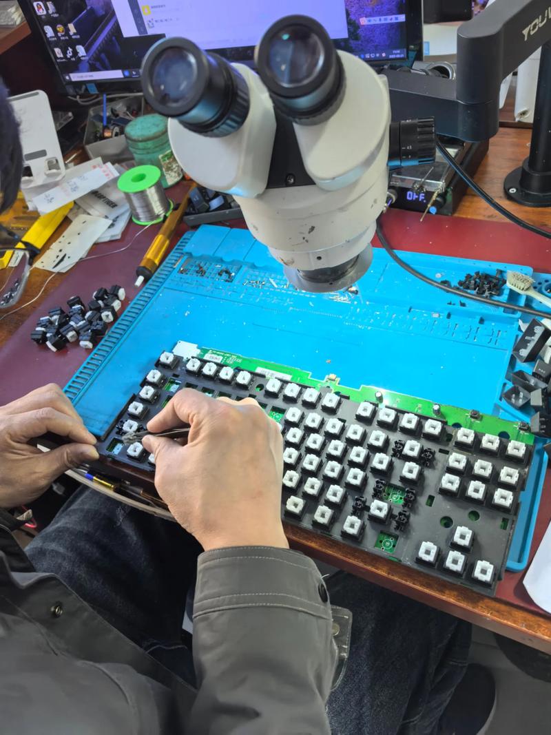 拆了键盘后,电脑如何组装?需要注意什么?