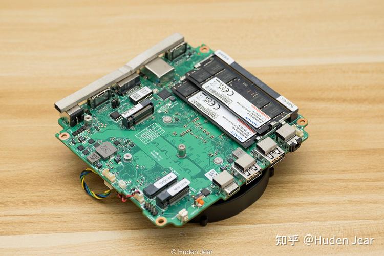 如何组装一台小猴子电脑？需要准备什么？