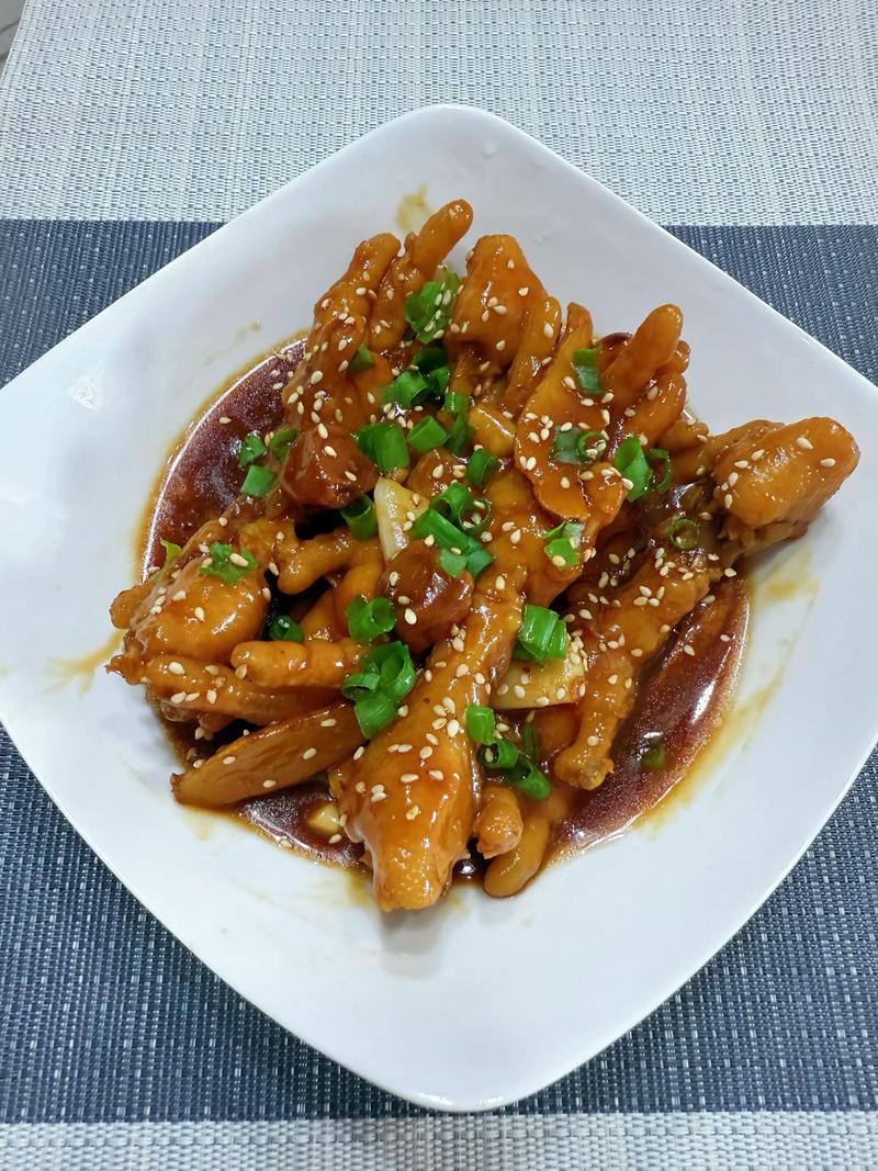 农家红烧凤爪做法?红烧凤爪怎样做