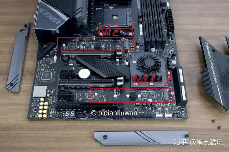 如何组装电脑磁盘驱动器?需要注意哪些事项?