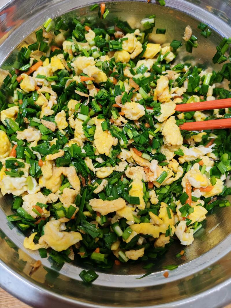 韭菜和牛肉鸡蛋可以一起吃吗?韭菜和牛肉鸡蛋可以一起吃吗早餐