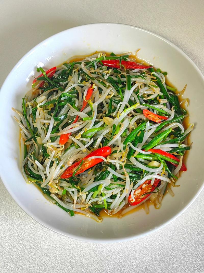 韭菜和什么豆芽能一起吃呢？韭菜与豆芽一起炒菜